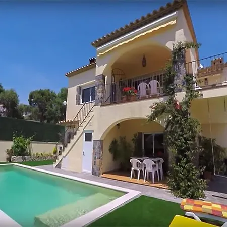Club Villamar - La Vue Villa Calonge (Catalonia)
